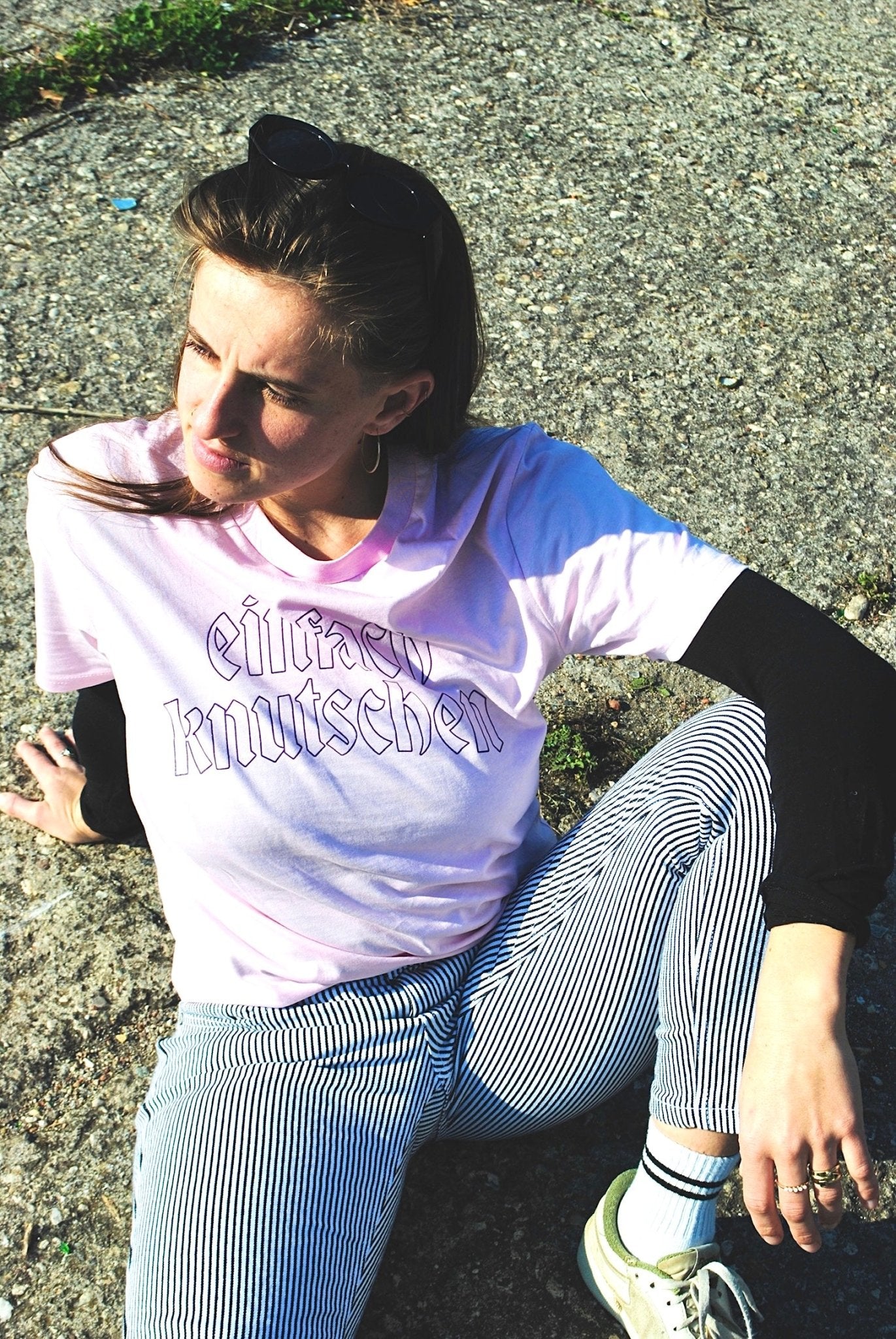 einfach knutschen Outline Shirt rosa